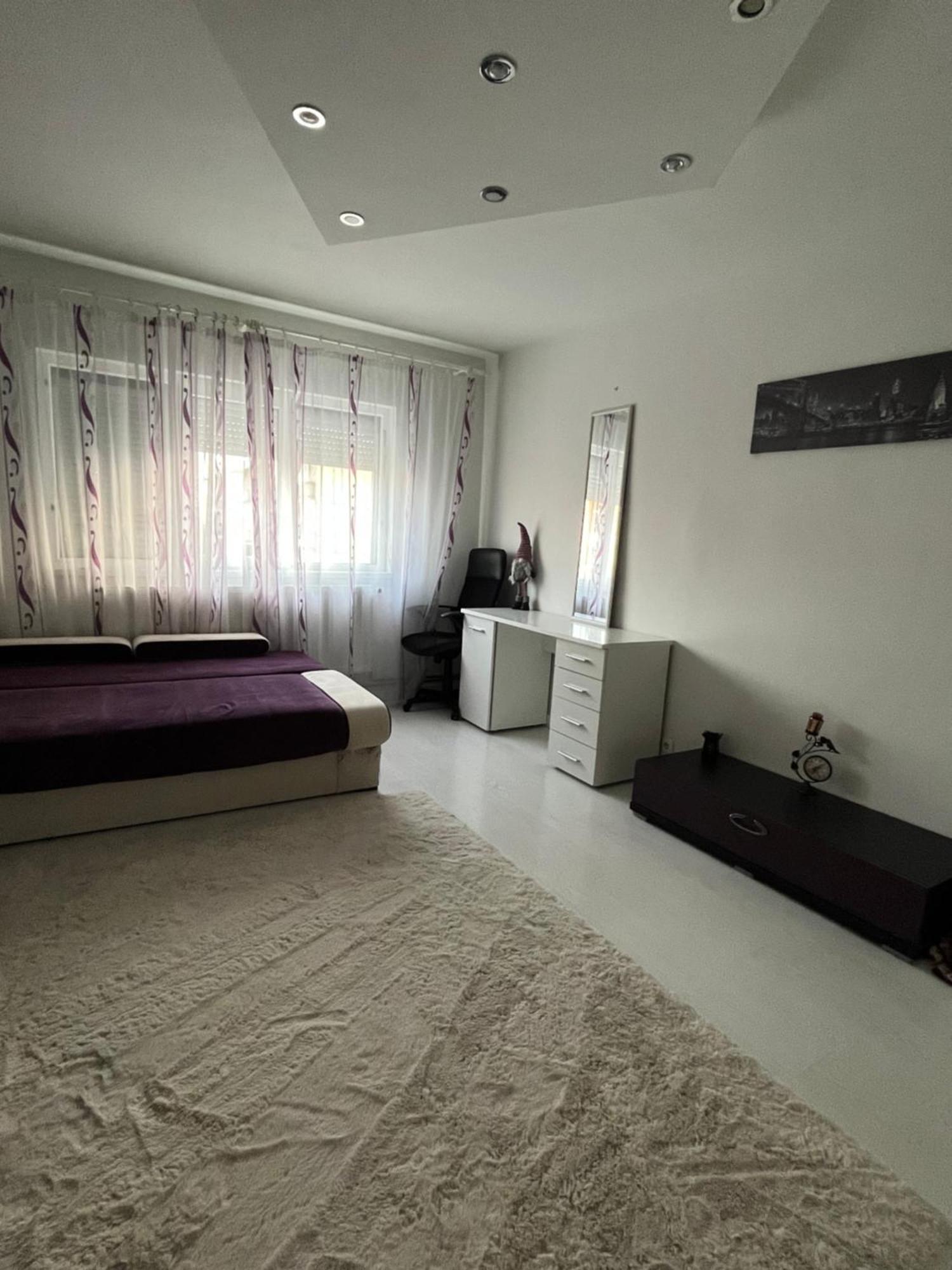 2 Bedroom Apartament, Free Parking Арад Екстер'єр фото